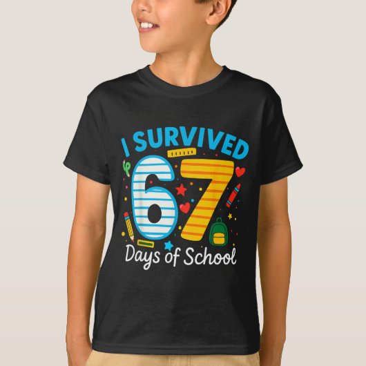 I Survived 67 Days Of School Funny Meme 67 Teacher T-Shirt (Vorderseite)