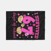 I Survived 67 Days Of School Funny Meme Boy Girl T Fleecedecke (Vorderseite (Horizontal))