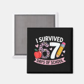 I Survived 67 Days Of School Funny Meme Student Te Magnet (Vorderseite/Rückseite)
