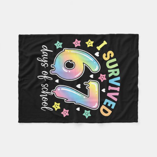 I Survived 67 Days Of School Funny Meme Teacher St Fleecedecke (Vorderseite (Horizontal))