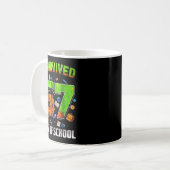 I Survived 67 Days Of School Funny Meme Teacher St Kaffeetasse (Vorderseite Links)