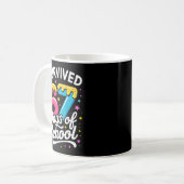 I Survived 67 Days Of School Funny Meme Teacher St Kaffeetasse (Vorderseite Links)