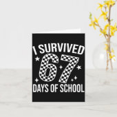 I Survived 67 Days Of School Funny Meme Teacher St Karte (Gelbe Blume)