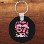 I Survived 67 Days Of School Funny Meme Teacher St Schlüsselanhänger (Vorderseite)