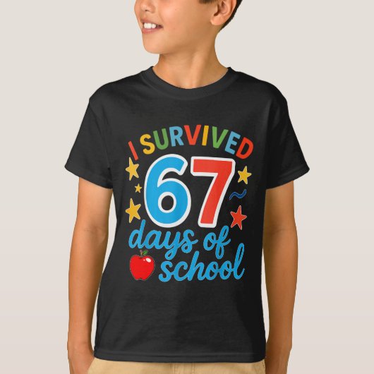 I Survived 67 Days Of School Funny Meme Teacher St T-Shirt (Vorderseite)