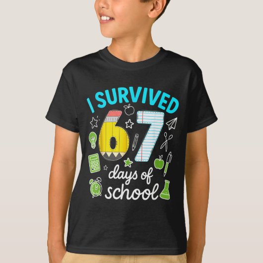 I Survived 67 Days Of School Funny Meme Teacher St T-Shirt (Vorderseite)