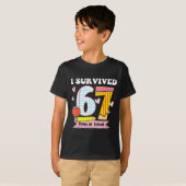 I Survived 67 Days Of School Funny Meme Teacher St T-Shirt (Vorne ganz)