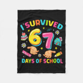 I Survived 67 Days Of School Funny Six Seven Meme Fleecedecke (Vorderseite)