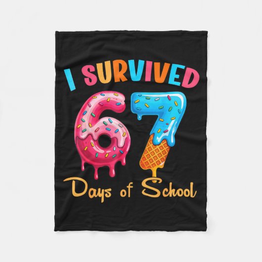 I Survived 67 Days Of School Funny Six Seven Meme Fleecedecke (Vorderseite)