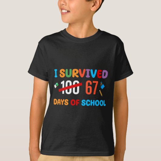 I Survived 67 Days Of School Funny Six Seven Meme T-Shirt (Vorderseite)