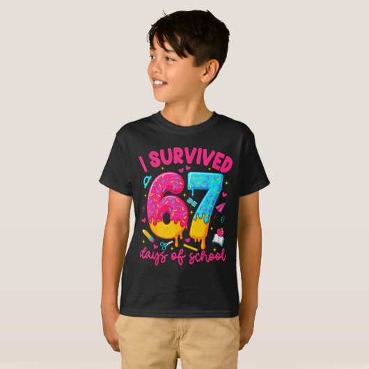 I Survived 67 Days Of School Funny Six Seven Teach T-Shirt (Vorne ganz)