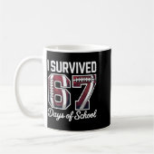 I Survived 67 Days Of School Funny Student Footbal Kaffeetasse (Links)