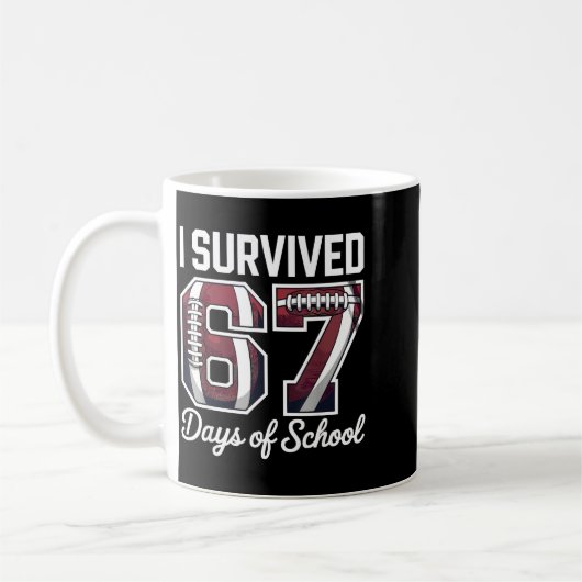 I Survived 67 Days Of School Funny Student Footbal Kaffeetasse (Links)