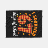 I Survived 67 Days Of School Funny Teacher Thanksg Fleecedecke (Vorderseite (Horizontal))