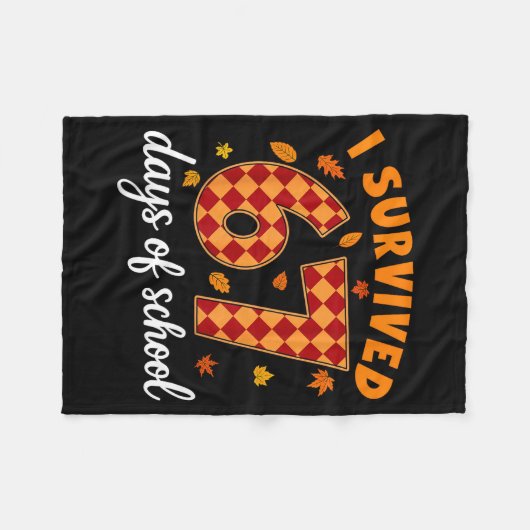 I Survived 67 Days Of School Funny Teacher Thanksg Fleecedecke (Vorderseite (Horizontal))