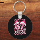 I Survived 67 Days Of School - Funny Teachers Stud Schlüsselanhänger (Vorderseite)