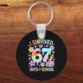 I Survived 67 Days Of School - Funny Teachers Stud Schlüsselanhänger (Vorderseite)