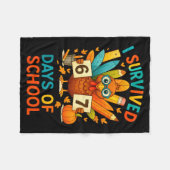 I Survived 67 Days Of School Meme Teacher Student  Fleecedecke (Vorderseite (Horizontal))