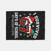 I Survived 67 Days Of School Red Buffalo Plaid Tea Fleecedecke (Vorderseite (Horizontal))