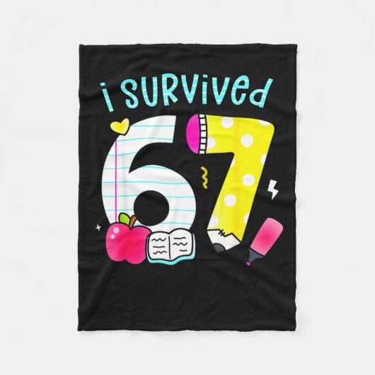 I Survived 67 Days Of School Six Seven Meme Teache Fleecedecke (Vorderseite)