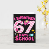 I Survived 67 Days Of School Students Teachers Cut Karte (Gelbe Blume)