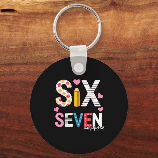 I Survived 67 Days Of School Teacher Student Six S Schlüsselanhänger (Vorderseite)