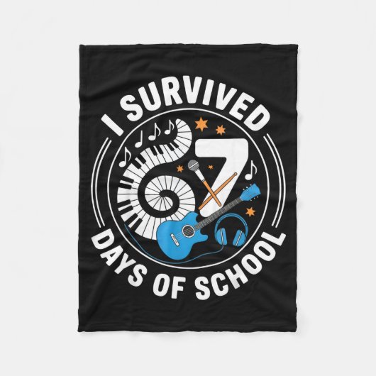 I Survived 67 Days Of School - Teachers Students M Fleecedecke (Vorderseite)