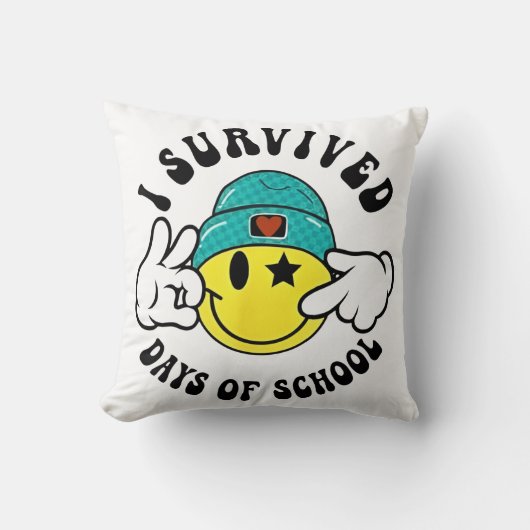 I Survived 67 Days of School Teachers Students Six Kissen (Vorderseite)