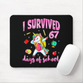 I Survived 67 Days Of School Unicorn Dabbing Teach Mousepad (Mit Mouse)