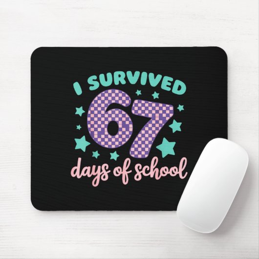 I Survived 67 Days Of School Varwave 6-7 Mousepad (Mit Mouse)