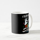 I Survived 6 7 Days Of School With Hands Funny Mem Kaffeetasse (VorderseiteRechts)