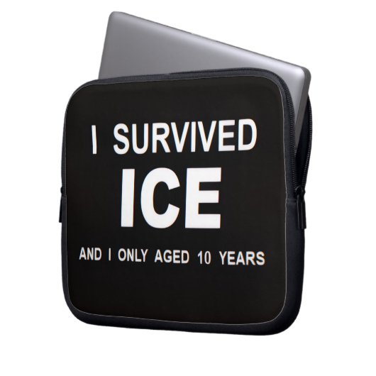 I Survived ICE  Laptopschutzhülle (Vorderseite Links)