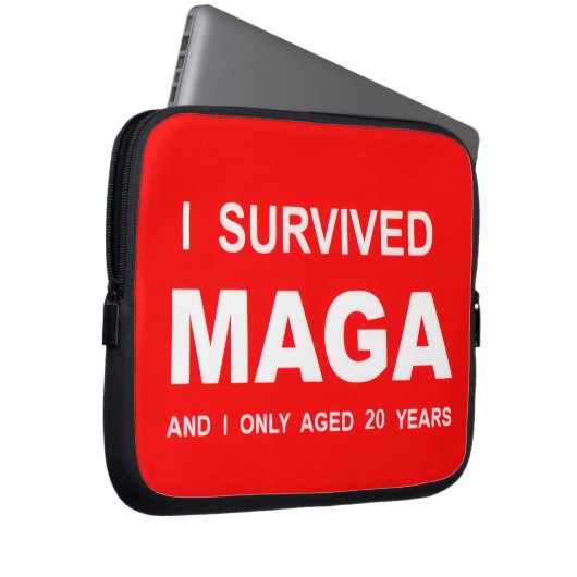I Survived MAGA  Laptopschutzhülle (Vorne Rechts)