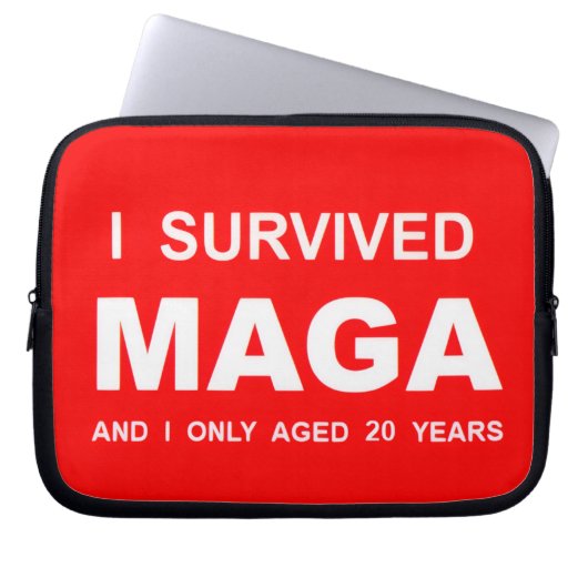 I Survived MAGA  Laptopschutzhülle (Vorderseite)