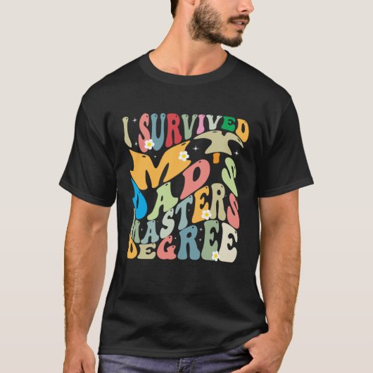 I Survived My Dad's Masters Degree Groovy Graduati T-Shirt (Vorderseite)