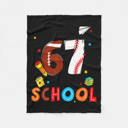 I Survived Sixty Seven Days Of School Funny Baseba Fleecedecke (Vorderseite)