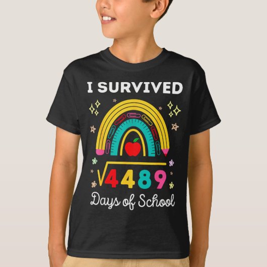 I Survived Square Root 4489 67 Days Of School Math T-Shirt (Vorderseite)