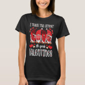 I Teach The Cutest 7th Grade Valentines Gnomes Tea T-Shirt (Vorderseite)