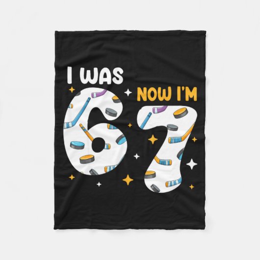 I Was 6 Now Im 7 Hockey Birthday Fleecedecke (Vorderseite)