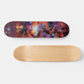 IC 4628 Prachtnebel - Farbiges Außenraumgebälk Fot Skateboard (Horizontal)