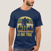 Ice Age Trail Bigfoot Ice Age Trail Hiking T-Shirt (Vorderseite)