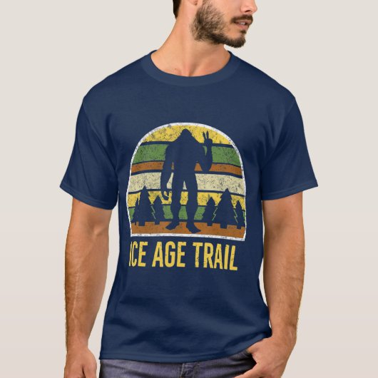 Ice Age Trail Bigfoot Ice Age Trail Hiking T-Shirt (Vorderseite)
