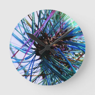 Ice Blue Monkey Puzzle Tree Runde Wanduhr