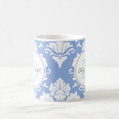 Ice Blue Vintag Damask Mit Monogramm Tasse (Mittel)