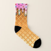 Ice Cream Drip Waffle Cone Pink With Sprinkles Socken (Rechts - Außen)