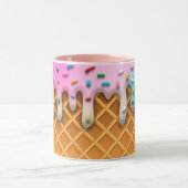 Ice Cream Drip Waffle Cone Pink With Sprinkles Tasse (Zentrum)