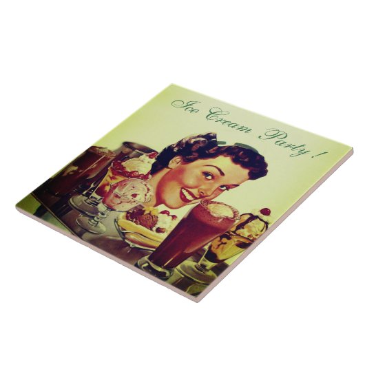 ICE CREAM PARTY Girl of Ice Fliese (Seite)