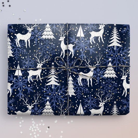 Ice Crystal Christmas Deer Cobalt Blue Geschenkpapier