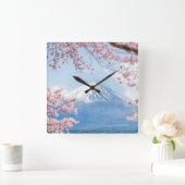 Ice & Snow | Cherry Blossoms Mt. Fuji Japan Quadratische Wanduhr (Zuhause)