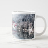 Ice & Snow | Red Bridge in Winter, Japan Jumbo-Tasse (Rechts)